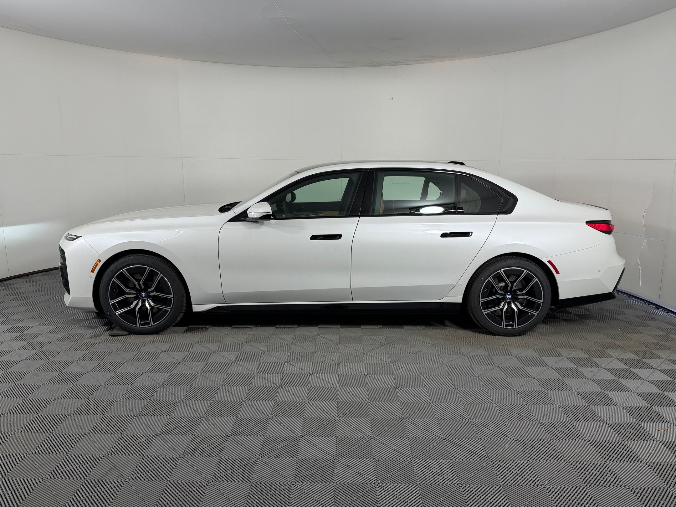 bmw 7 series 2026 WBA33EH04TCX88951 image bmw 7 series 2026 WBA33EH04TCX88951 image